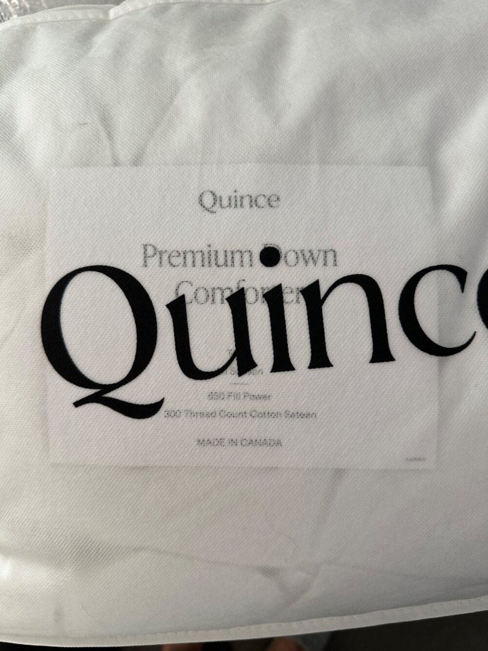 Quince Premium All-Season Down Comforter Twin 650 Fill Power White Duvet Insert